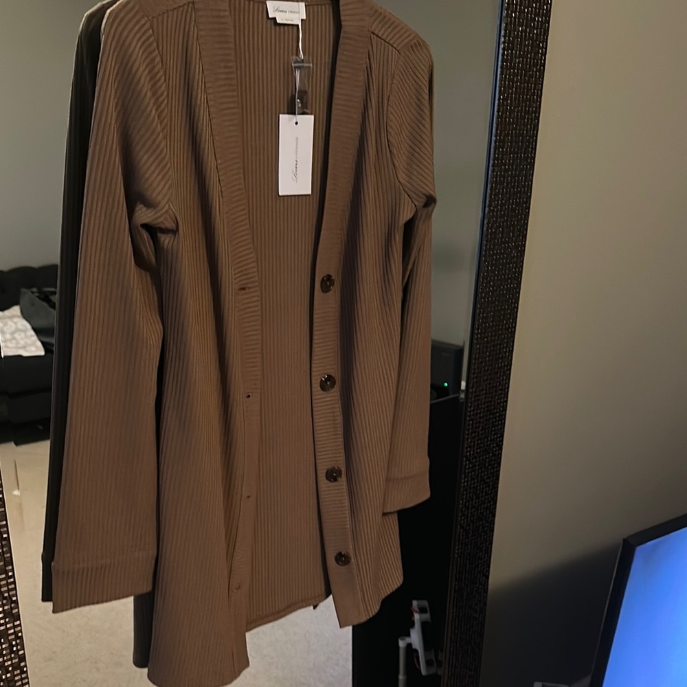 NWT Brown Ribbed Button-Up Cardigan
